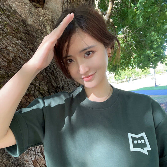 【喜瑞斯】chenyifaer 官方T恤 ChatCYF 墨綠中性寬鬆百搭高級質感